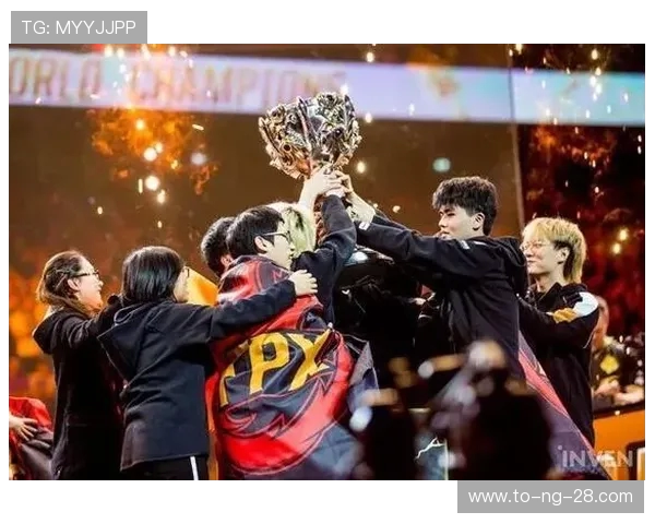 DOTA2热议聚焦FPX战队灵活性引发的争议与讨论