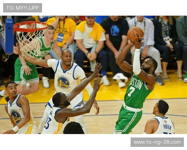 上海篮球队反击战术分析及其在比赛中的成败得失探讨